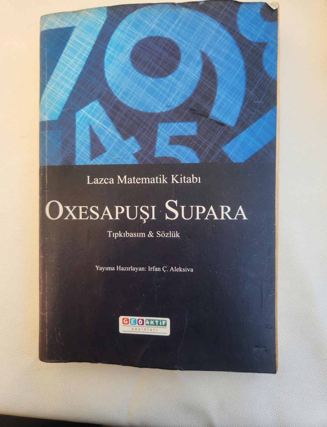 Oxesapuşi Supara — Lazca Matematik Kitabı — ön kapak